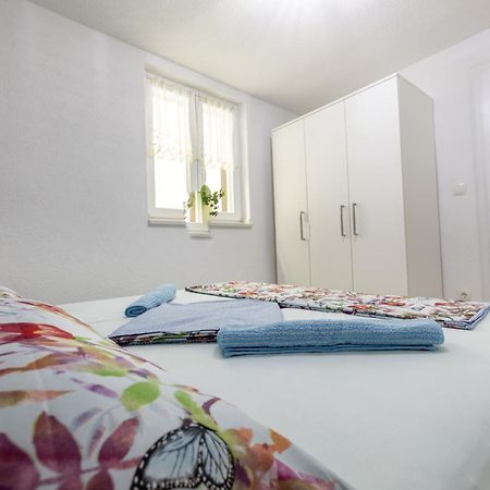 Apartmani Soldan マカルスカ エクステリア 写真