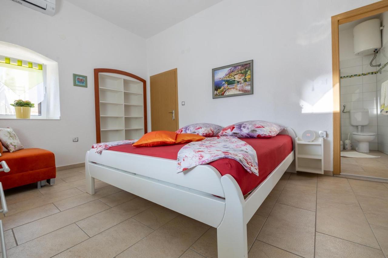 Apartmani Soldan マカルスカ エクステリア 写真
