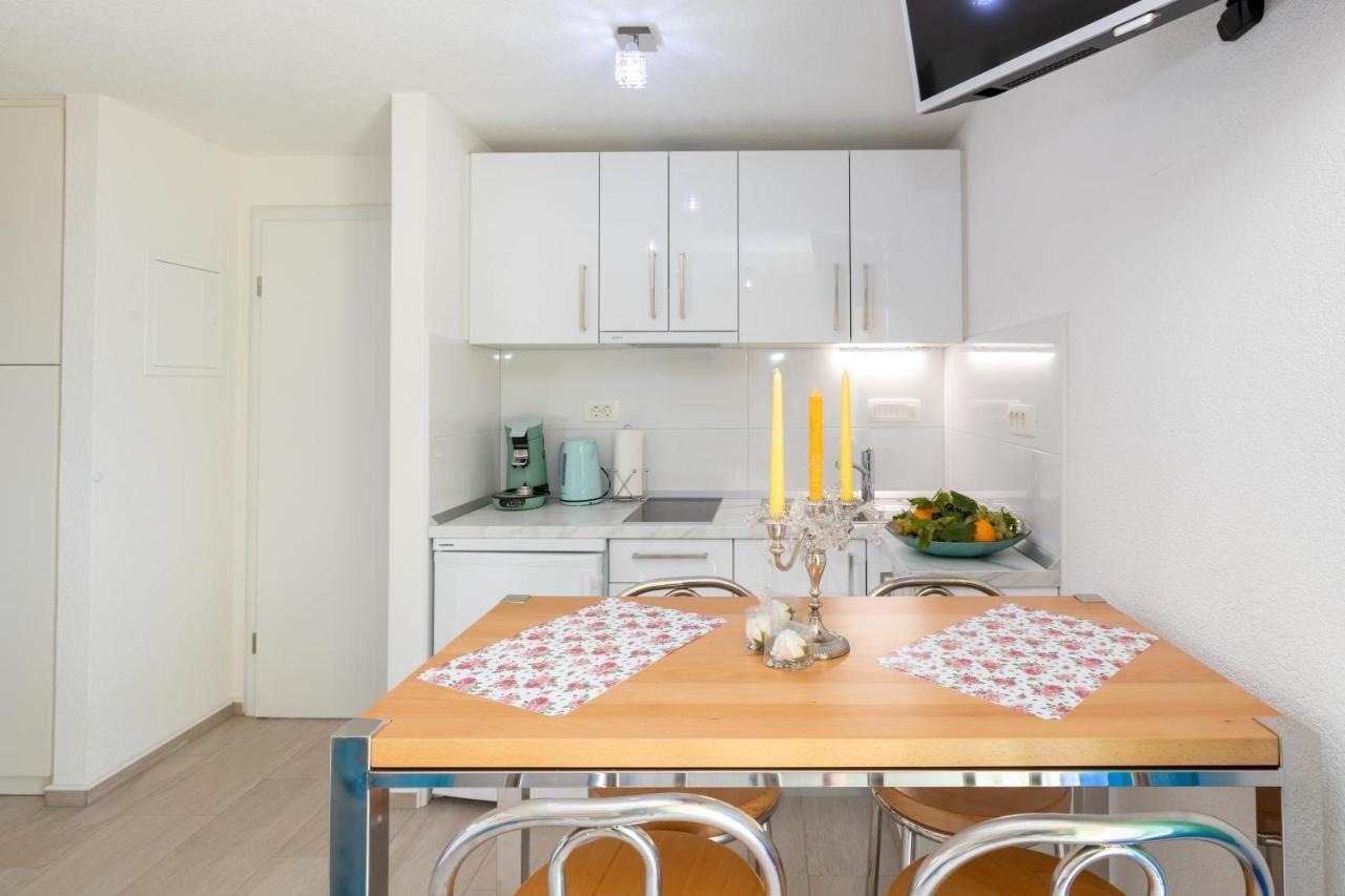 Apartmani Soldan マカルスカ エクステリア 写真