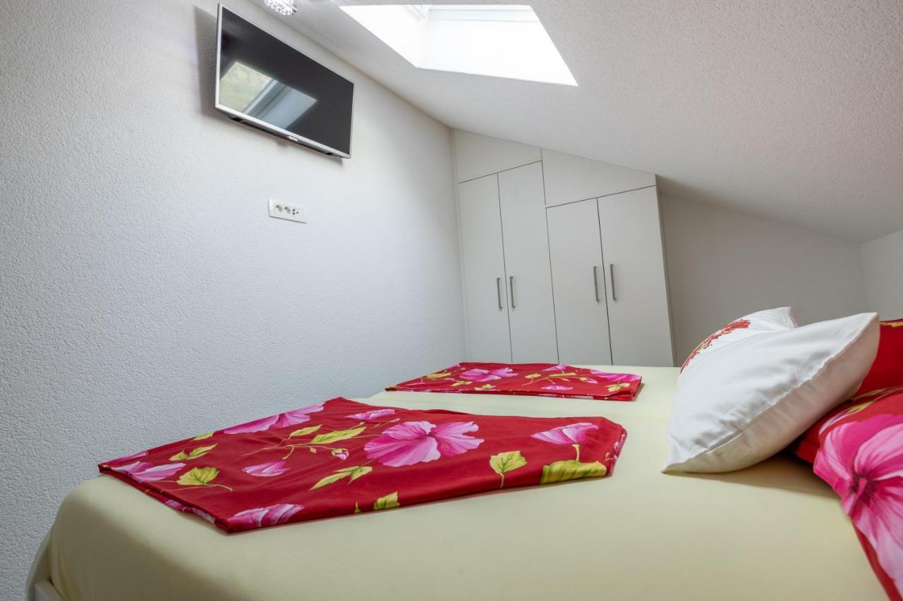 Apartmani Soldan マカルスカ エクステリア 写真