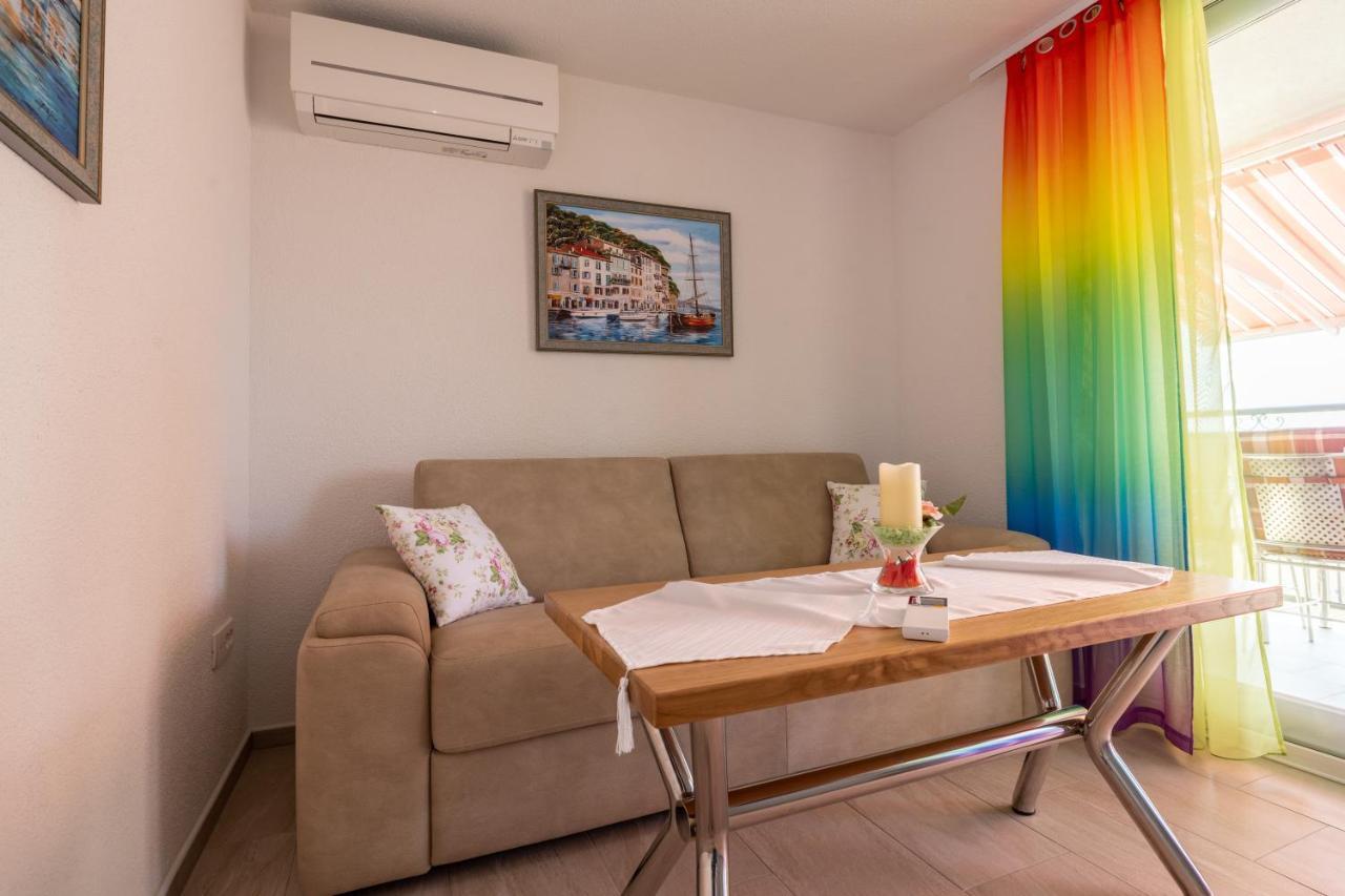 Apartmani Soldan マカルスカ エクステリア 写真