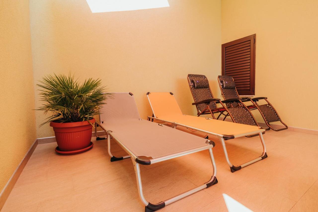 Apartmani Soldan マカルスカ エクステリア 写真