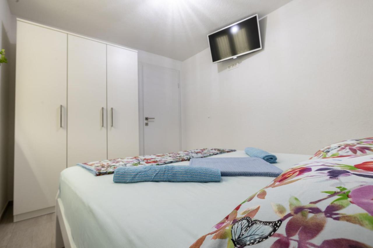 Apartmani Soldan マカルスカ エクステリア 写真