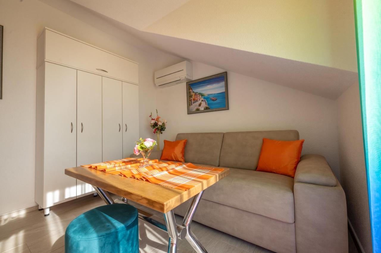 Apartmani Soldan マカルスカ エクステリア 写真