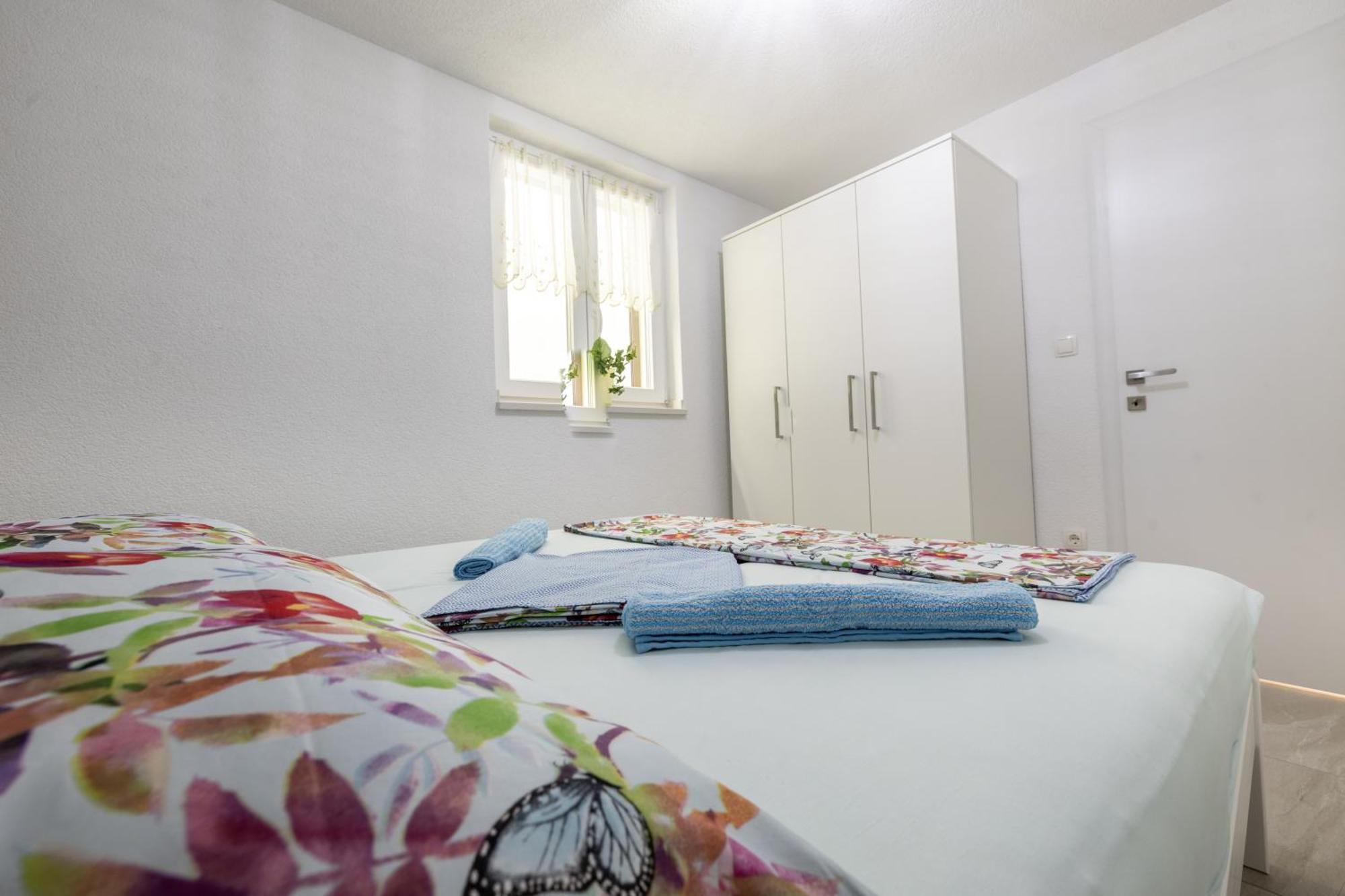 Apartmani Soldan マカルスカ エクステリア 写真